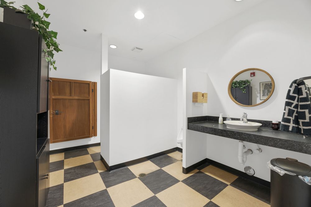 Horizons Drive Office: 4000 Horizons Dr, Columbus, OH 43220